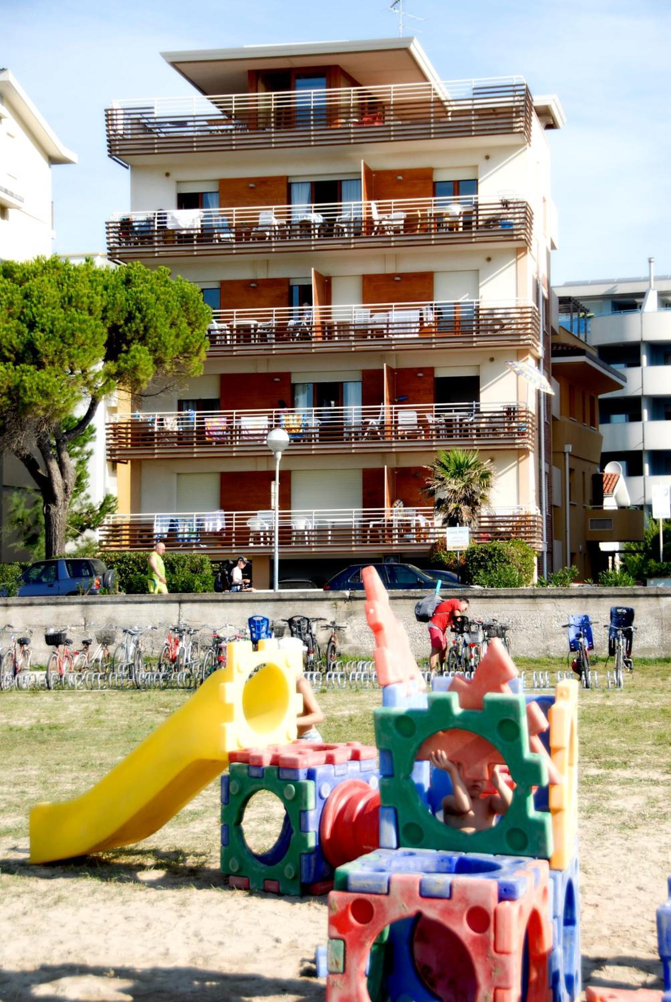 Monica Apartment Bibione Exterior photo
